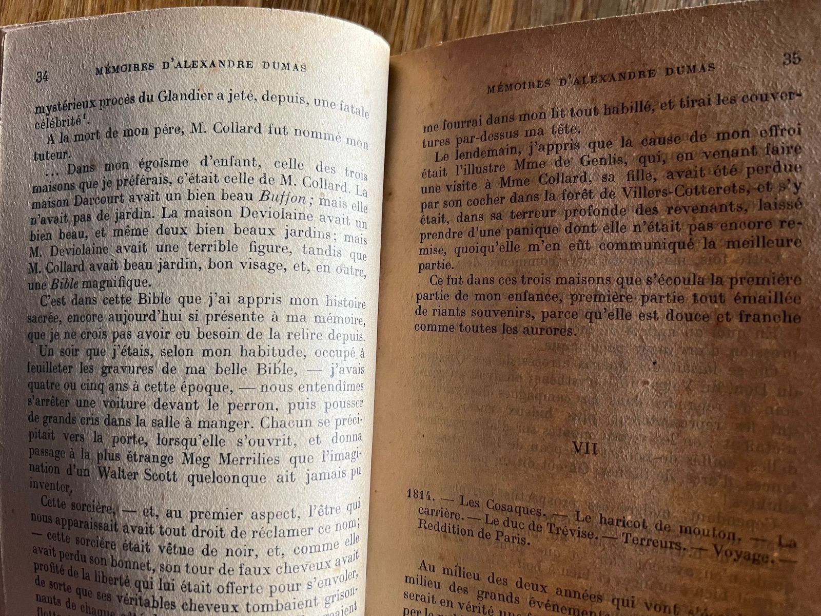 Mémoires - Alexandre Dumas - 1927 | Récit captivant couvrant la période révolutionnaire et napoléonienne à travers les yeux d'un écrivain légendaire | Aufildeslivres.fr