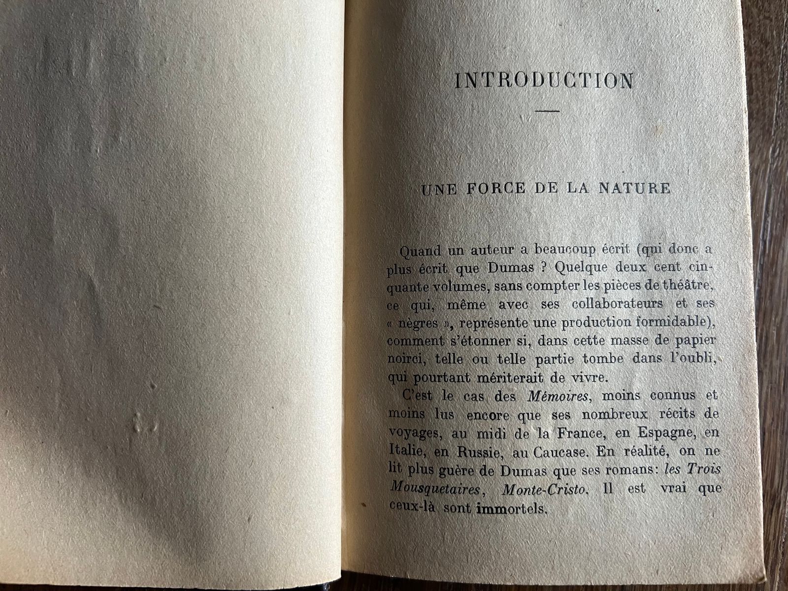 Mémoires - Alexandre Dumas - 1927 | Pièce recherchée par les collectionneurs de littérature française et d'ouvrages avec provenance illustre | Aufildeslivres.fr
