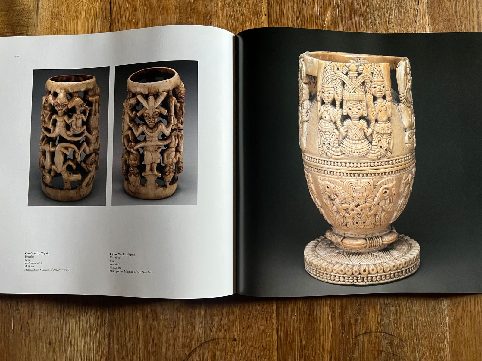 Chefs-d'oeuvres de l'Art Africain - Ivan Bargna - 2011 | Edition de prestige par les Editions Place des Victoires, réputées pour la qualité de leurs publications d'art et leur mise en page soignée | Aufildeslivres.fr