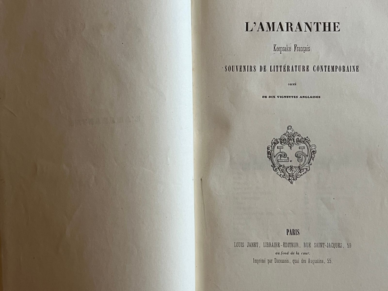 L'Amaranthe, Keepsake Français - Collectif - 1835 | Document précieux de la littérature contemporaine française du XIXe siècle, réunissant des contributions d'auteurs de l'époque | Aufildeslivres.fr