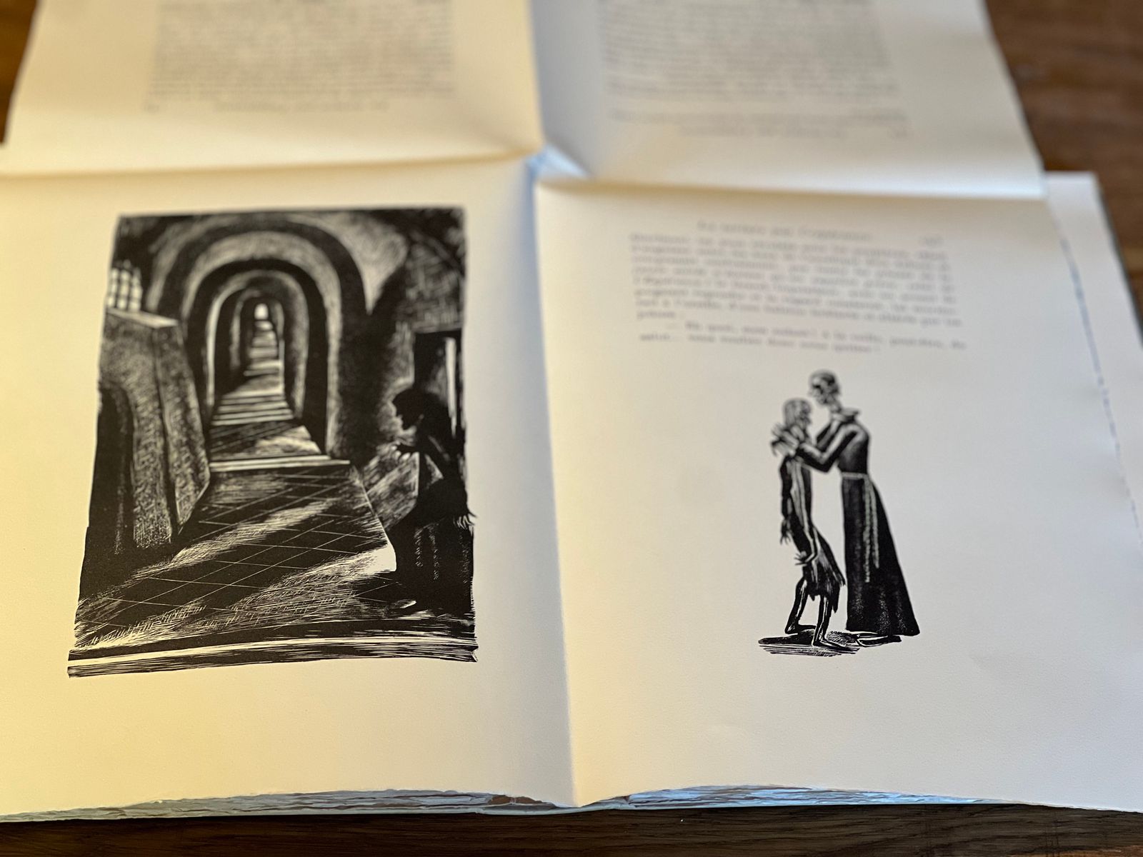 Histoires insolites & Contes - Auguste de Villiers de l'Isle-Adam - 1954 | Composé en caractères Firmin Didot corps 12 par l'imprimeur E. Baudelot, cette édition réunit les critères typographiques les plus exigeants de la tradition bibliophilique française du milieu du XXe siècle. | Aufildeslivres.fr