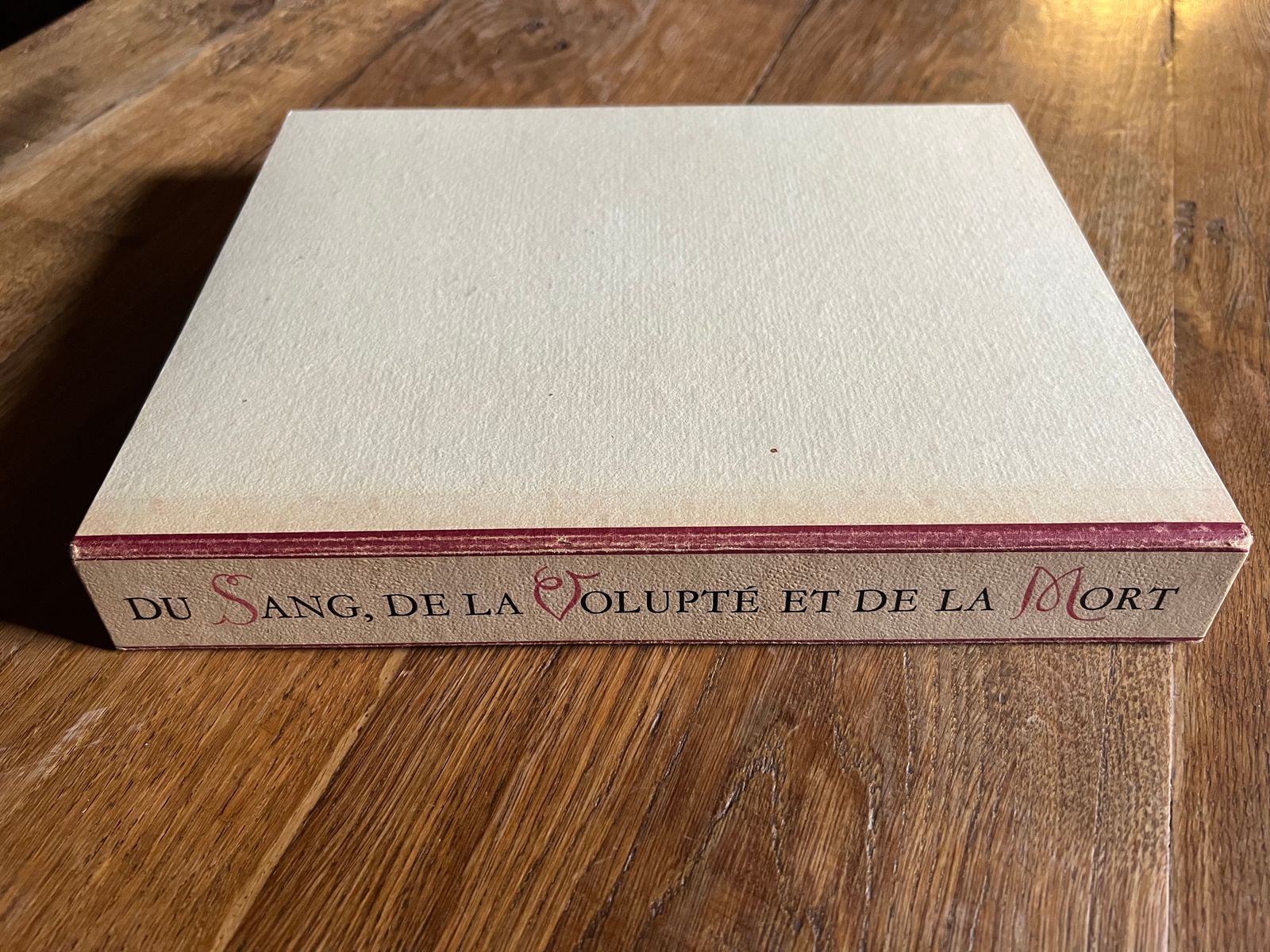Du Sang de la Volupté et de la Mort - Gabriele D'Annunzio - 1946 | Œuvre emblématique de Gabriele D'Annunzio, poète et écrivain décadent italien de renommée internationale | Aufildeslivres.fr