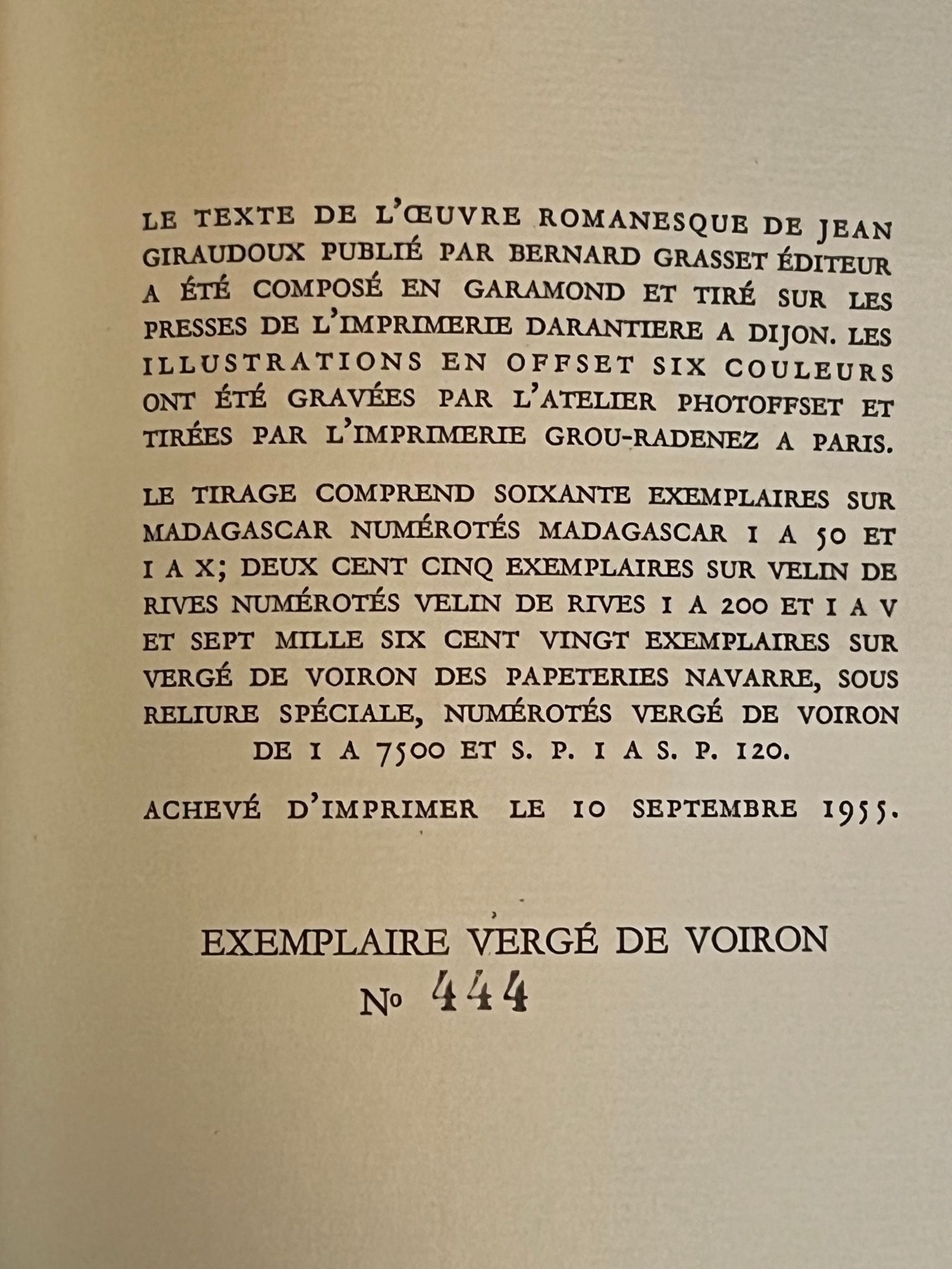 Oeuvre Romanesque - Jean Giraudoux - 1955 | Ensemble complet en deux volumes, témoignage de l'œuvre littéraire d'un auteur emblématique de l'entre-deux-guerres | Aufildeslivres.fr