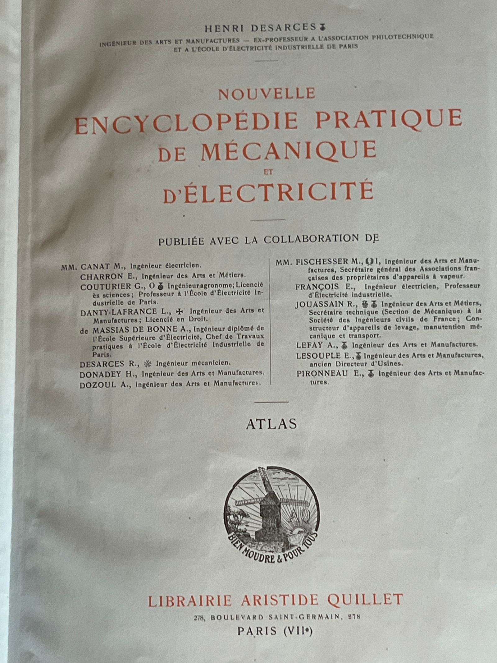 Nouvelle encyclopédie pratique de Mécanique et d'Electricité - Henri Desarces - 1924 | 15 planches dépliables rigides offrant des schémas techniques détaillés et des illustrations pédagogiques | Aufildeslivres.fr