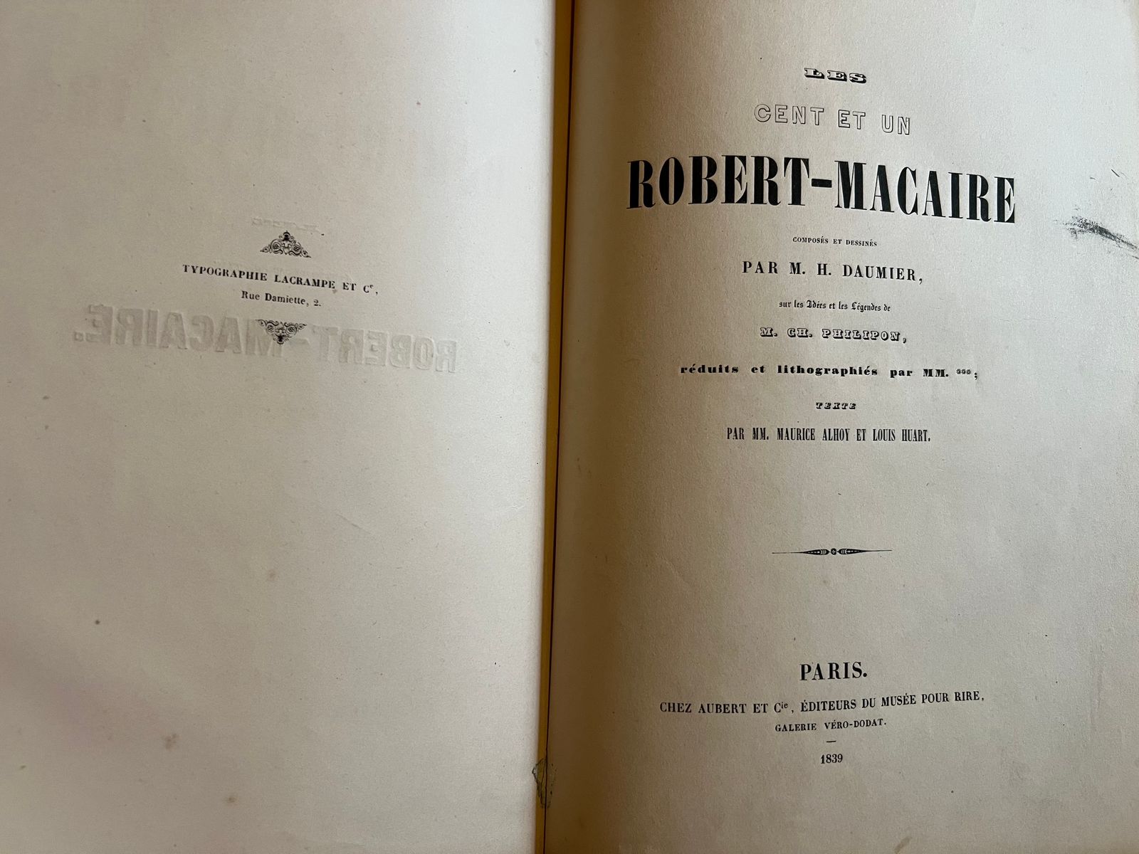 Les cent et un Robert-Macaire - Honoré Daumier - 1939 | Collection complète des 101 lithographies de Robert-Macaire par Daumier, l'un des chefs-d'œuvre de la satire sociale du XIXe siècle | Aufildeslivres.fr
