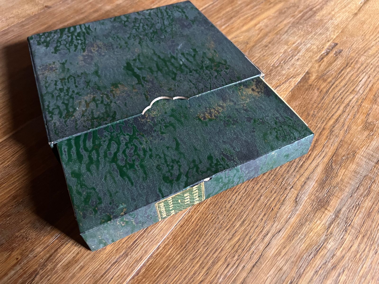 Jean d'Agrève - E. Melchior de Vogüé - 1921 | Roman d'inspiration chrétienne et sociale qui connut un immense succès à sa parution initiale en 1897 | Aufildeslivres.fr