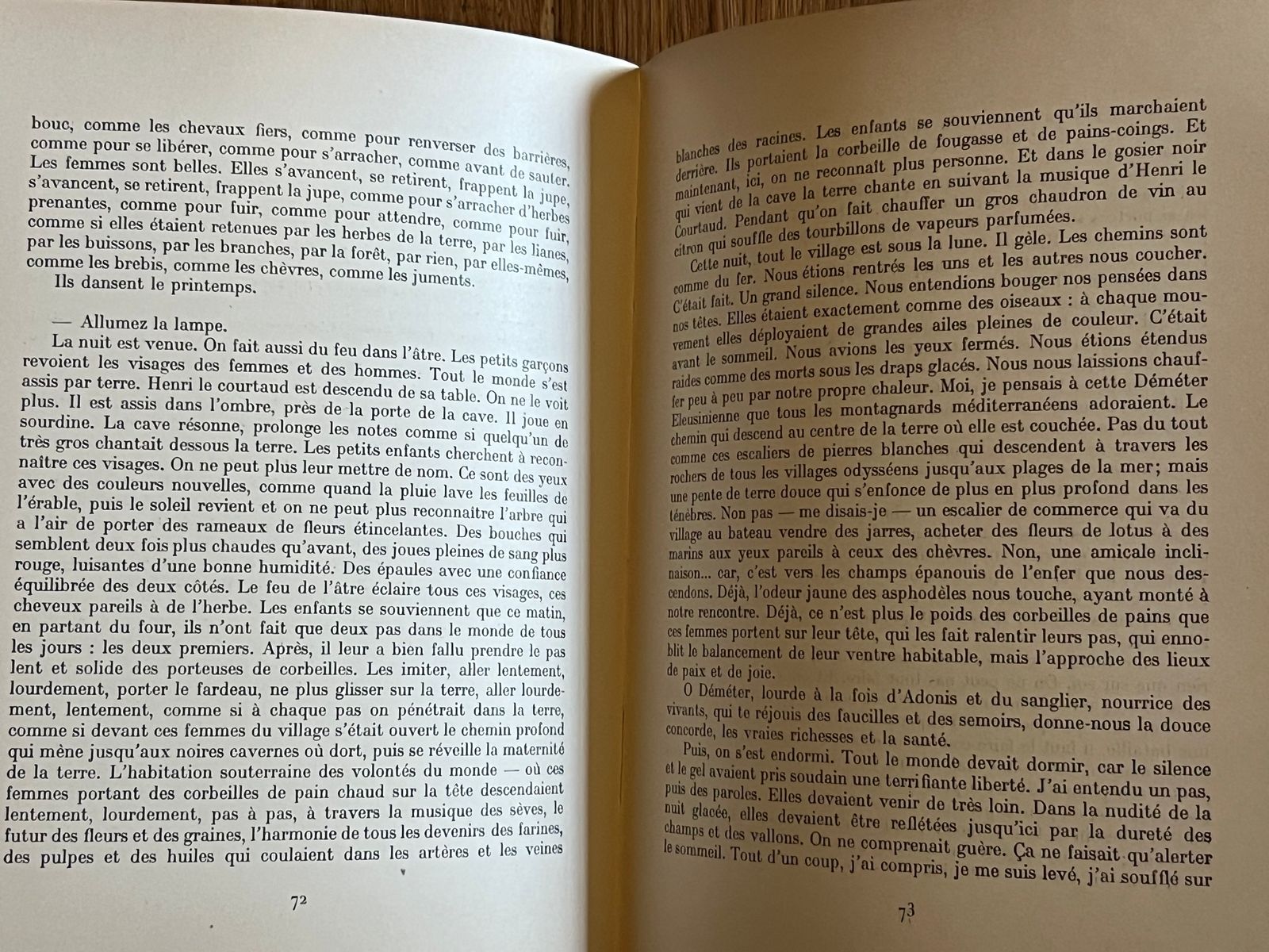 Les Vraies Richesses - Jean Giono - 1936 | Illustrée de 112 photographies originales par Kardas, témoignage photographique exceptionnel de la Provence des années 1930 | Aufildeslivres.fr