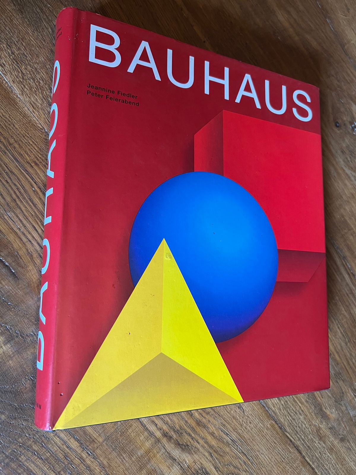 Bauhaus - Jeannine Fiedler - 2000 |  Edition monumentale richement illustrée avec plus de 1000 photographies, plans et documents d'archives rares  | Aufildeslivres.fr